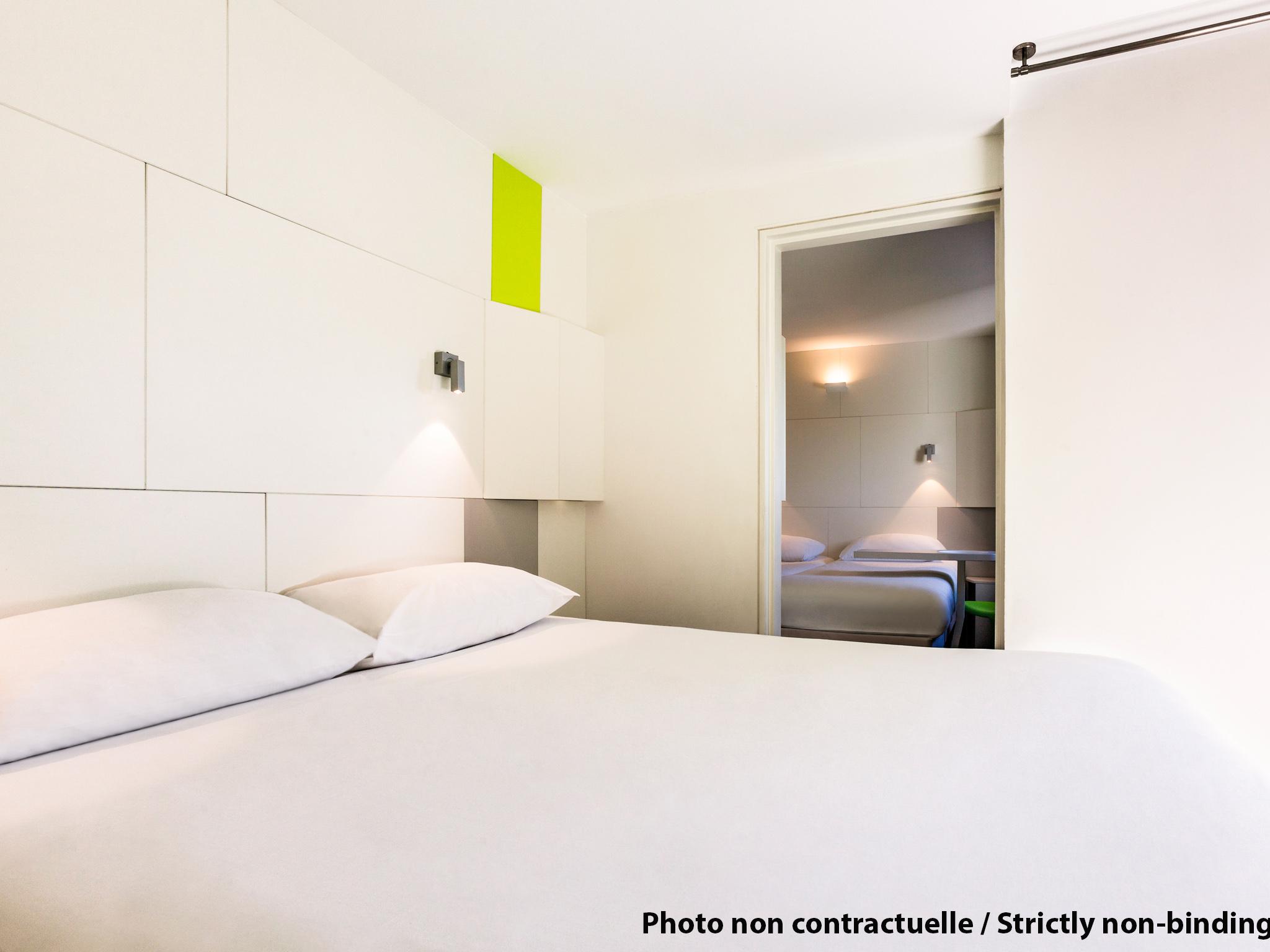 Hotel Ibis Styles Airport Varsovia