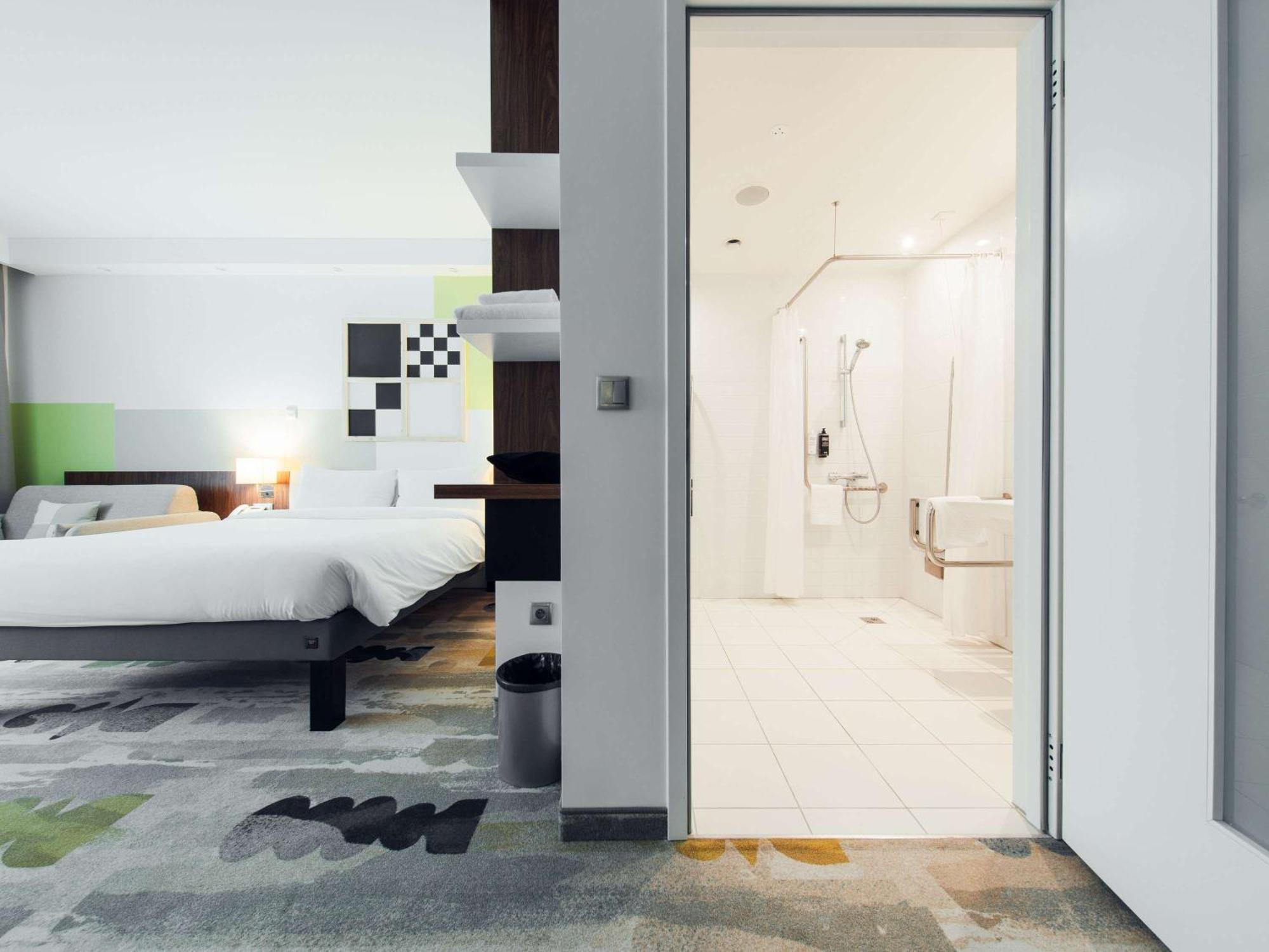 Hotel Ibis Styles Airport Warschau